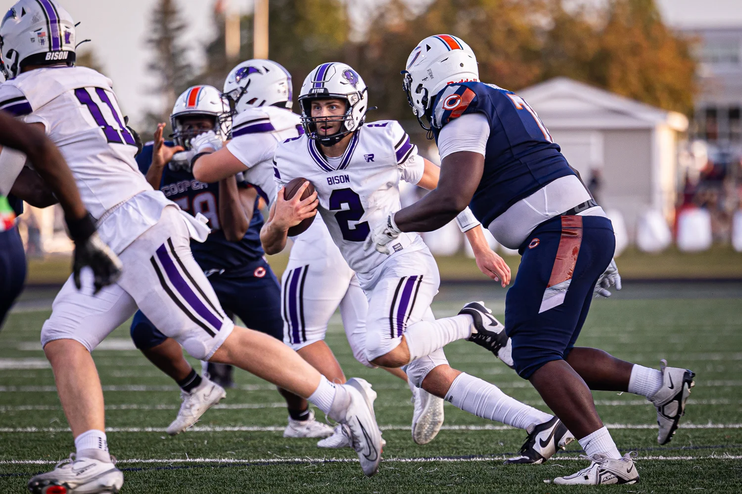 QB looking for space to run the ball